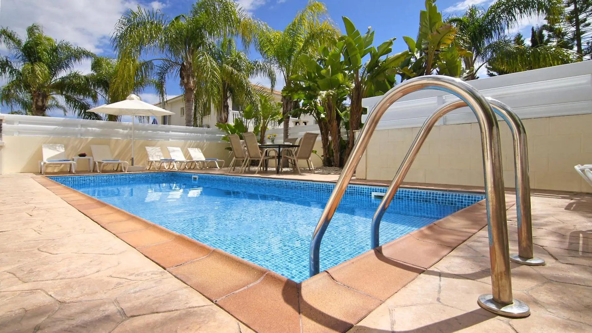 Nissi Sapphire Villa Ayia Napa Cipru