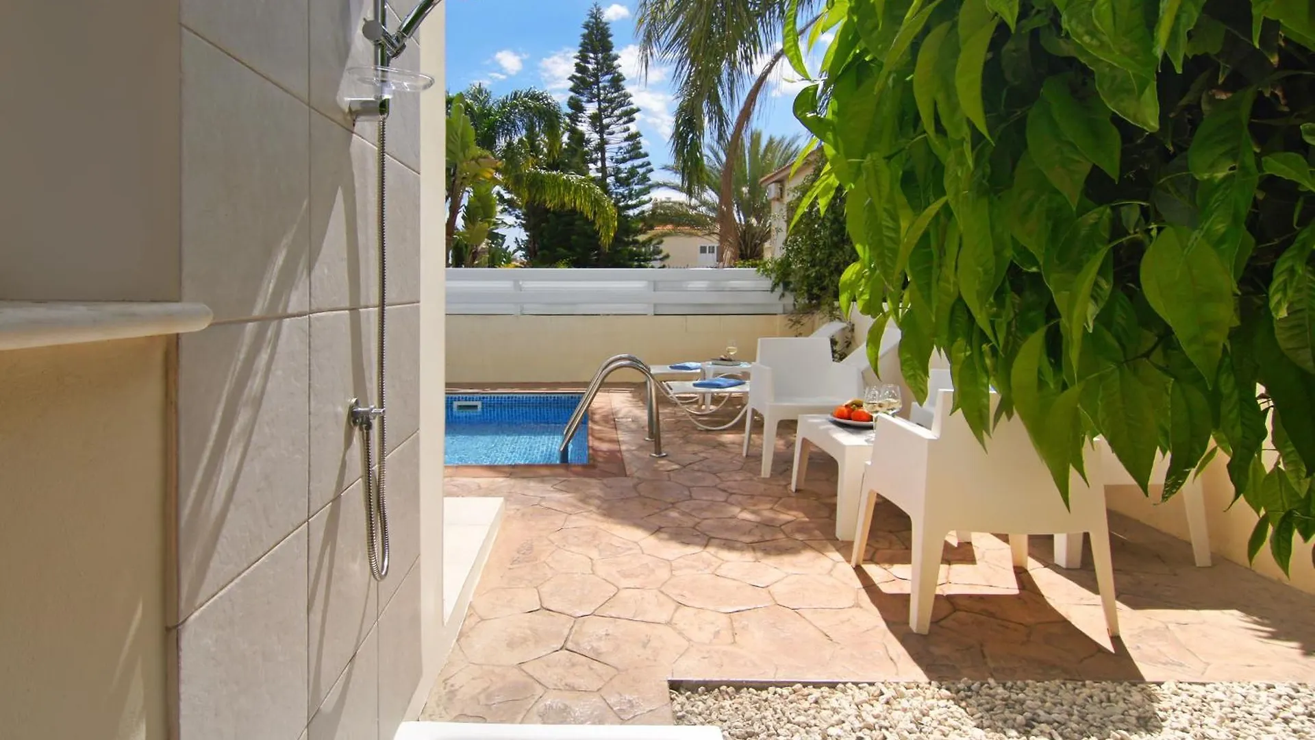 Case de vacanță Nissi Sapphire Villa Ayia Napa